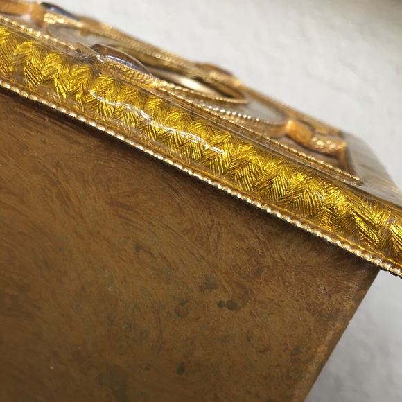 Mike & Ally Vintage Tiger Eye Bath Accessory Set - Picture 6 of 10